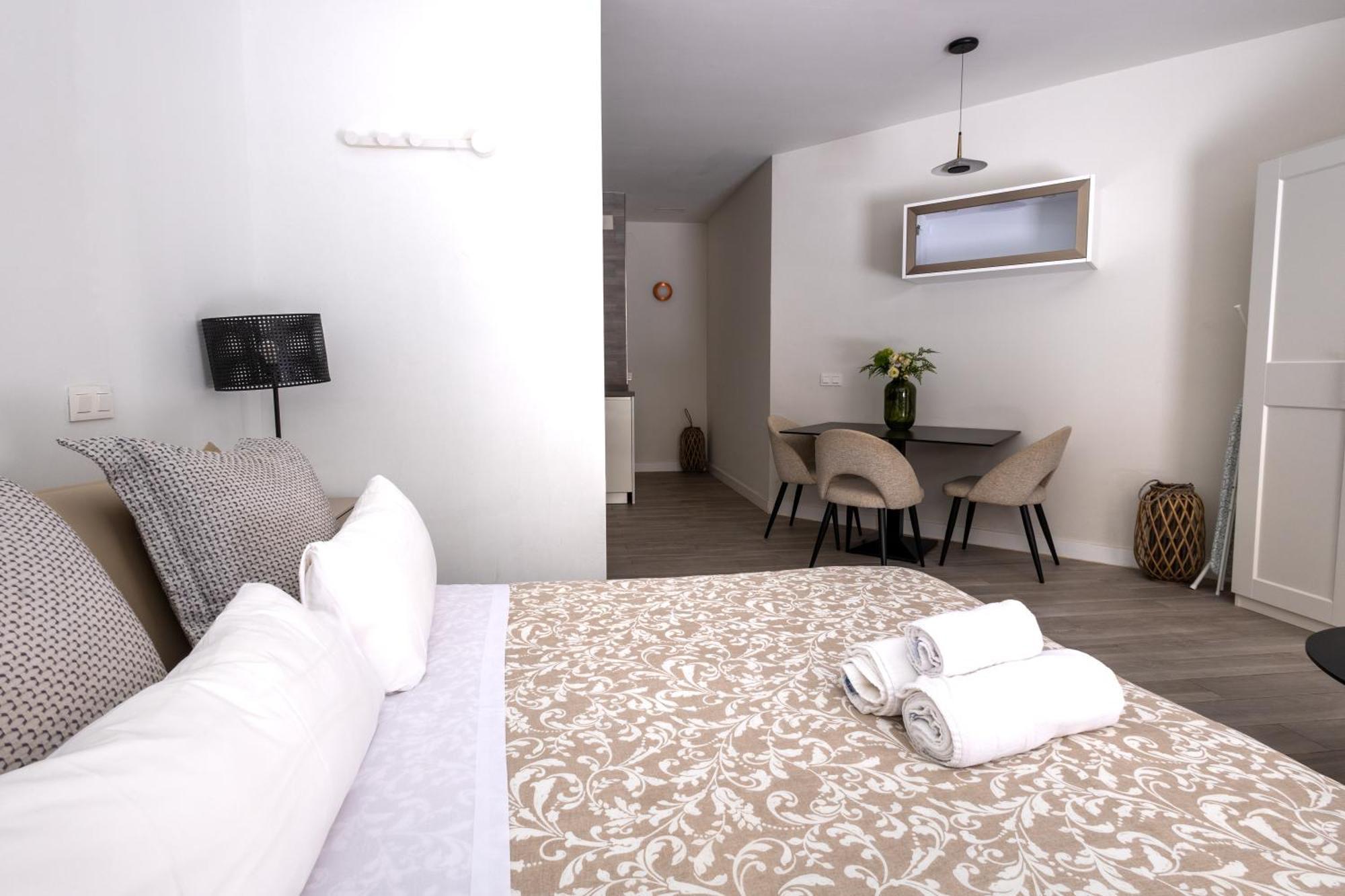 Premium Malagueta Suite Málaga Exterior foto